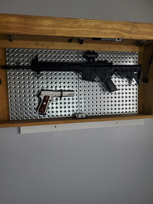 Large Concealment Case with Flag